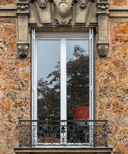 Pourquoi opter pour des menuiseries PVC au Mans ?